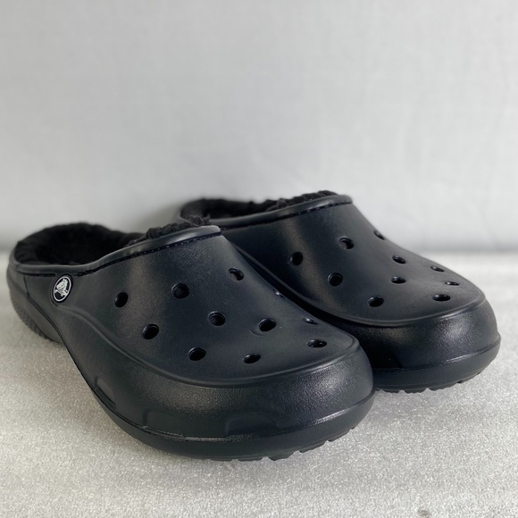 crocs freesail plush